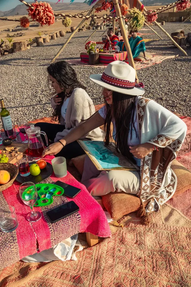 Llama Picnic, Maras & Moray